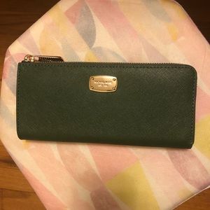 COPY - MK Michael Kors Wallet